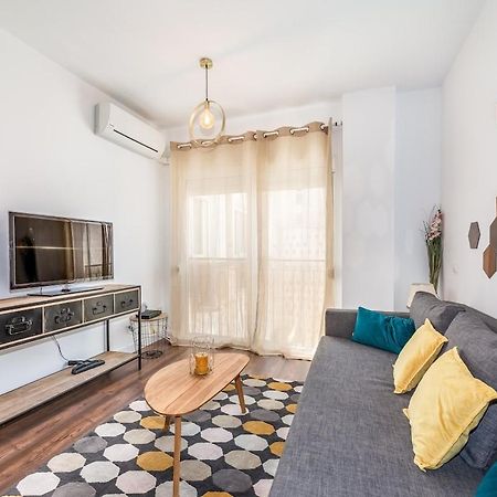 C29 - Trendy Central Apartment With Small Parking And Terrace Málaga Extérieur photo