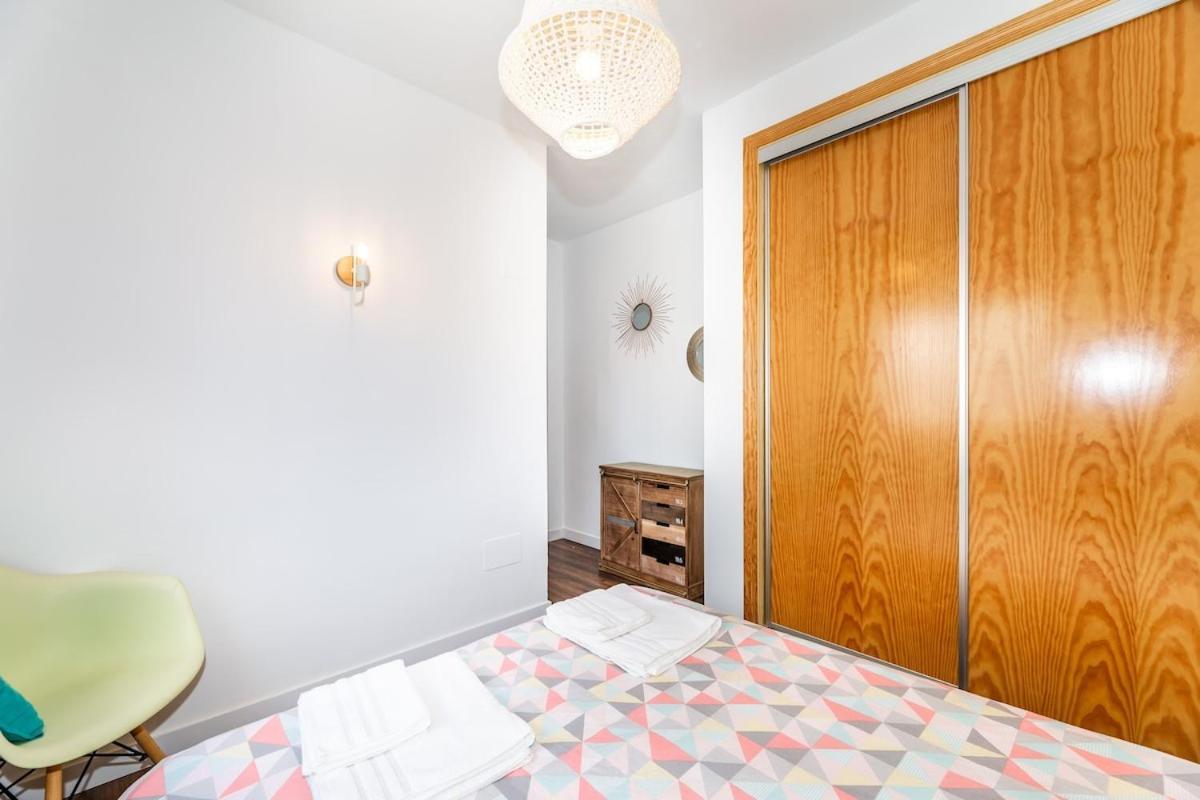 C29 - Trendy Central Apartment With Small Parking And Terrace Málaga Extérieur photo
