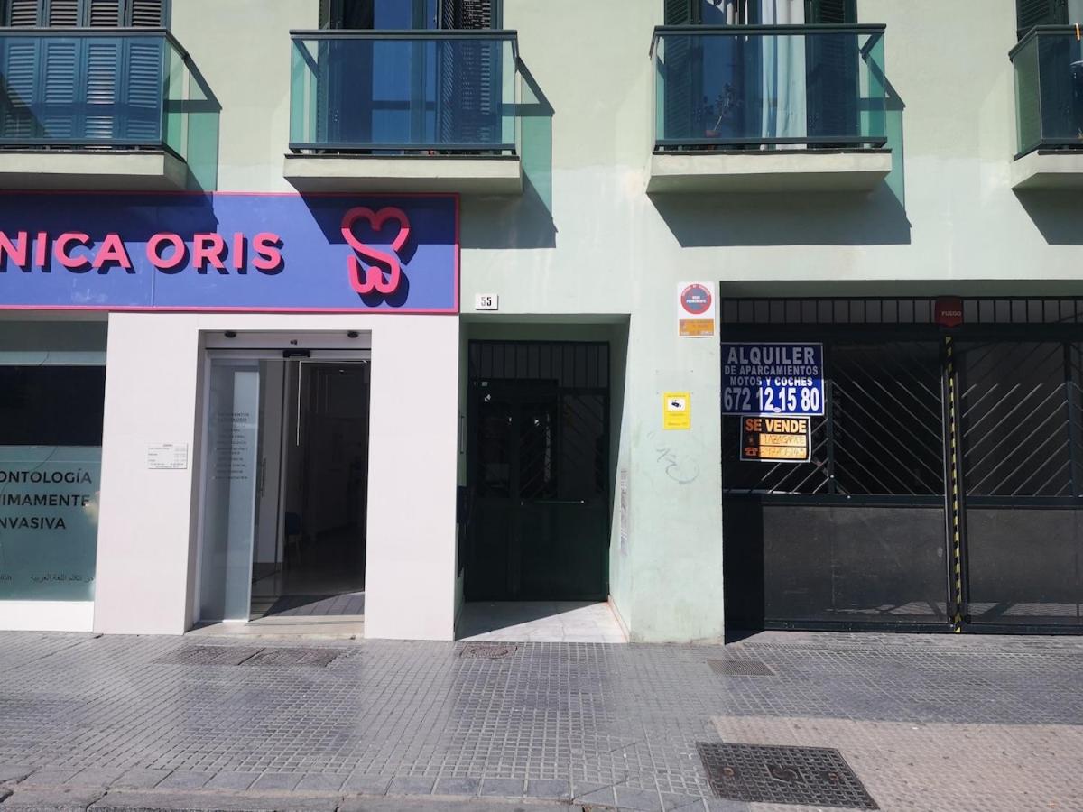 C29 - Trendy Central Apartment With Small Parking And Terrace Málaga Extérieur photo